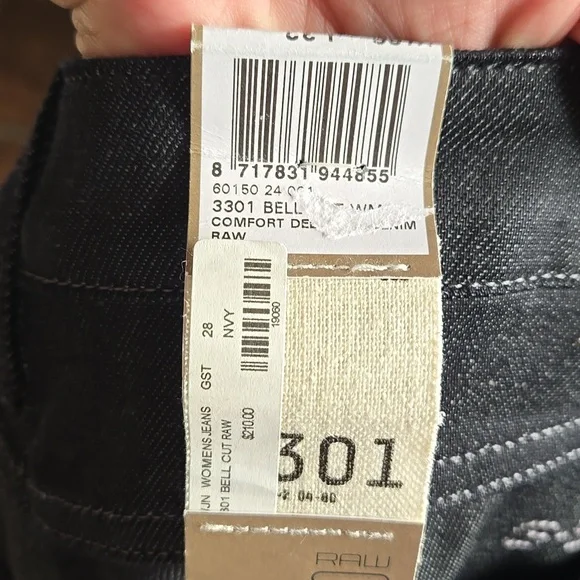 G-Star RAW 3301 Dark Wash Bell Bottom Jeans 28 x 32 NWT – Iconic Modern Flare - Picture 7 of 8